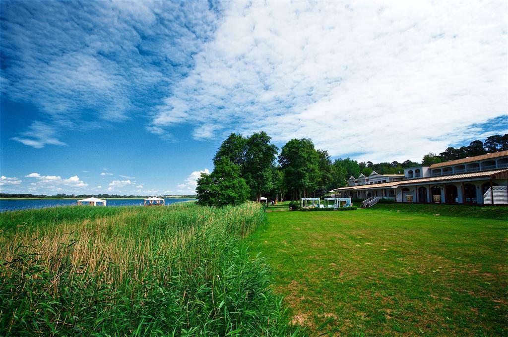 Panorama Seeresort & Spa Warnitz Exterior photo